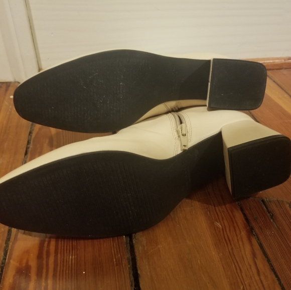 Vagabond Alice Ankle Boots - Picture 5 of 7